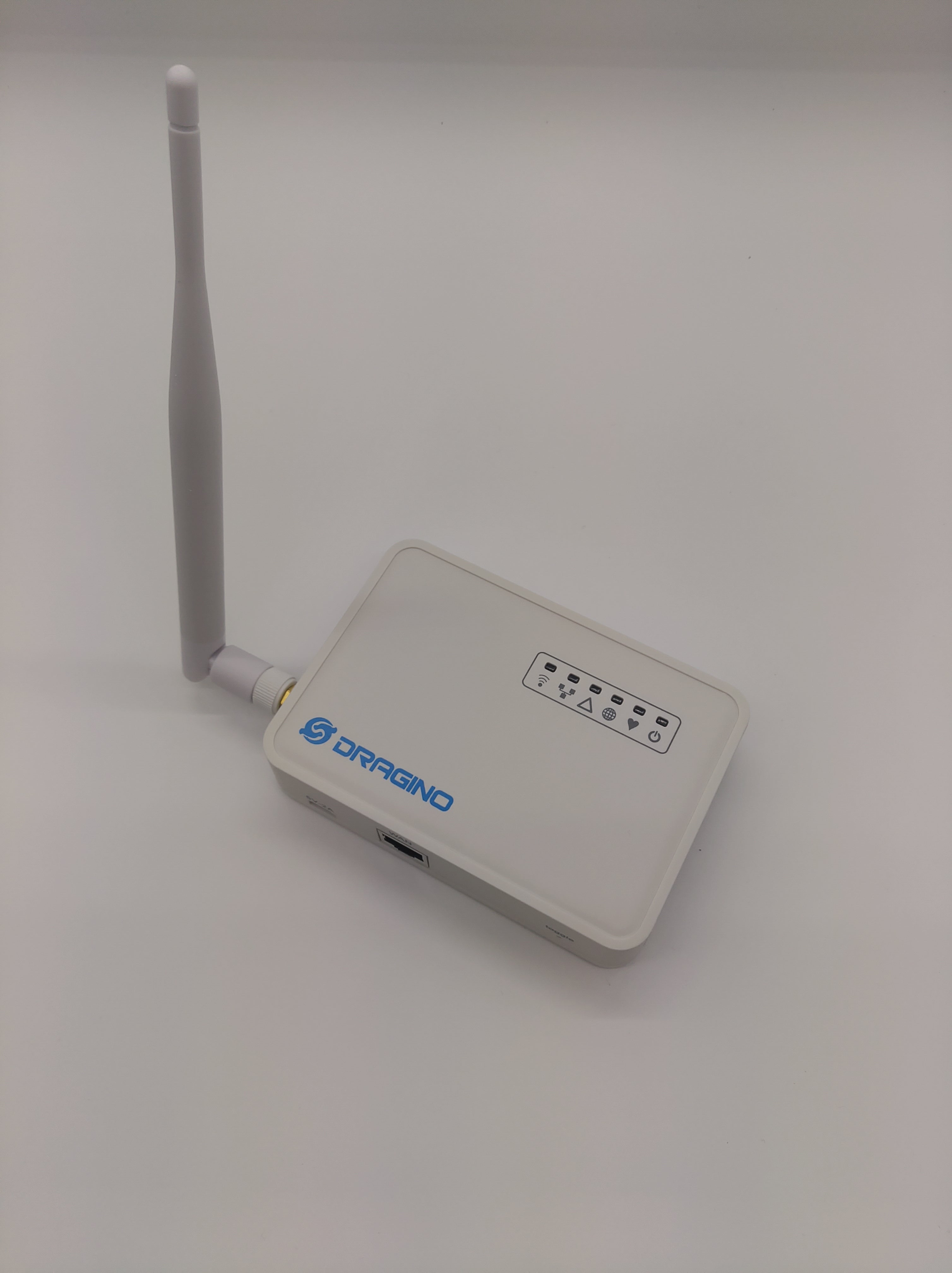 屋外アンテナセット Semtech SX1302搭載 LoRaWAN ゲートウェイ Dragino LIG16-JP（技適取得済み）
